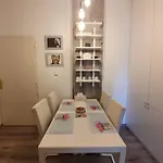 Stylish & Quiet Next To Presidential Palace Apartmán Bratislava