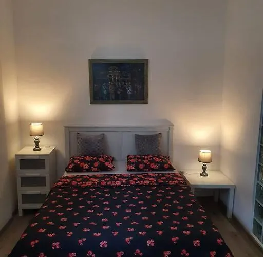 Stylish & Quiet Next To Presidential Palace