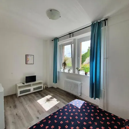 Stylish & Quiet Next To Presidential Palace Apartman *